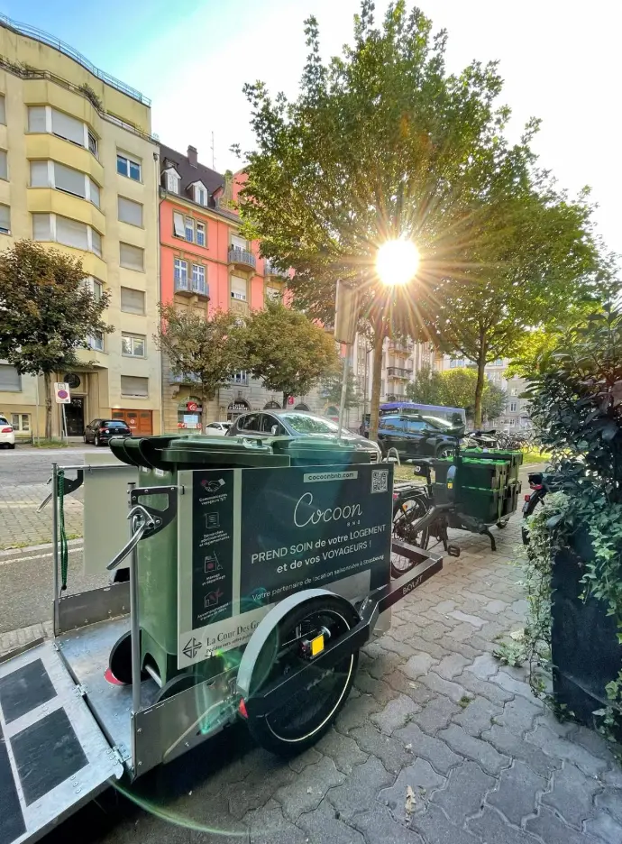 vélo publicitaire Cocoon BNB